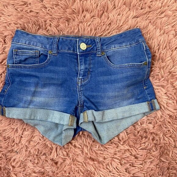 SO Shortie Denim Shorts - Picture 1 of 4